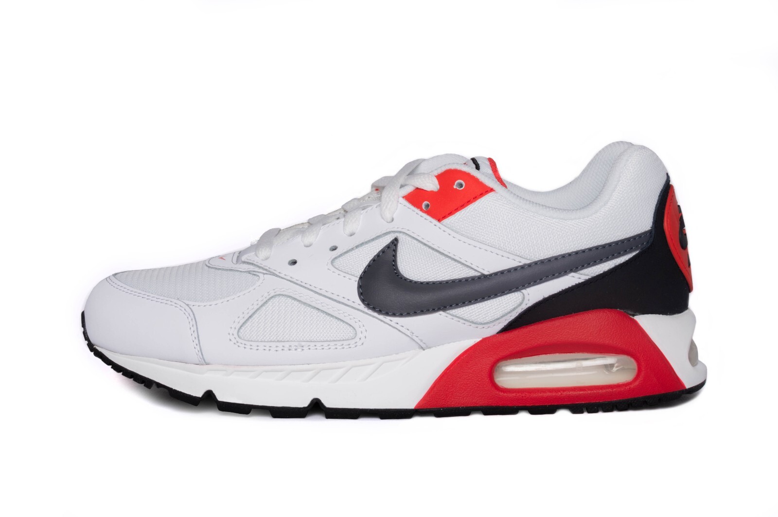 nike air ivo trainers