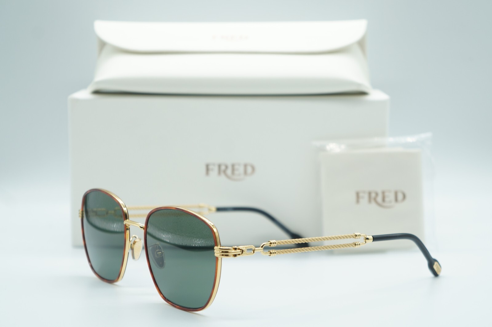 FRED FRED FG 40034U 53N GOLD BLACK AUTHENTIC SUNGLASSES FRAMES 55-19
