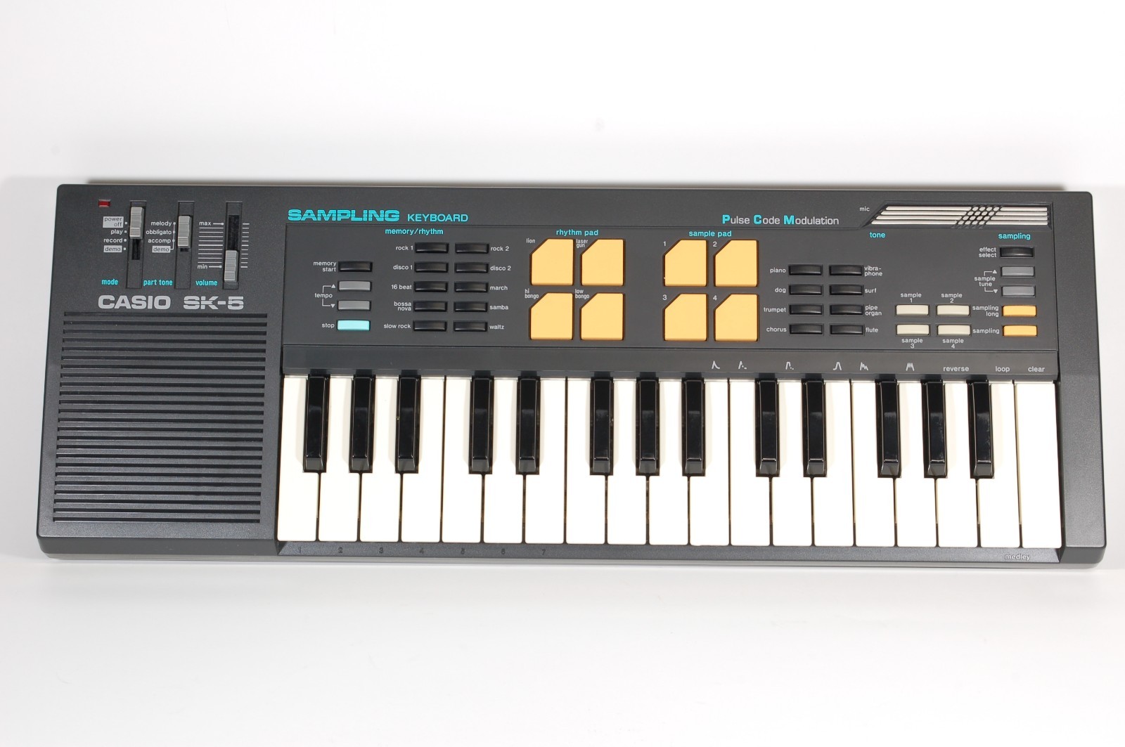 Casio Sampling Keyboard Model SK-5 electronic electric electrical music piano