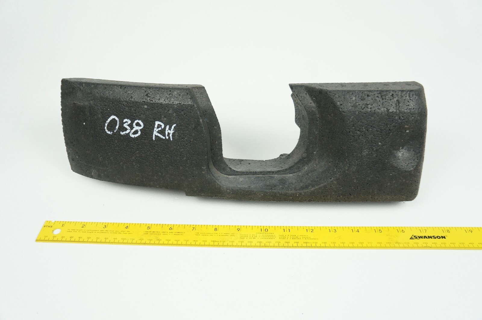 04-2008 chrysler crossfire front right side bumper absorber crash impact foam