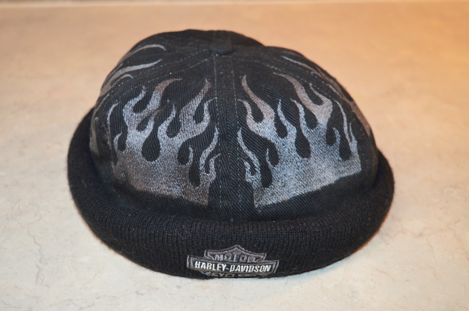 VINTAGE HARLEY DAVIDSON SKULL CAP HAT EMBROIDERED FLAMES