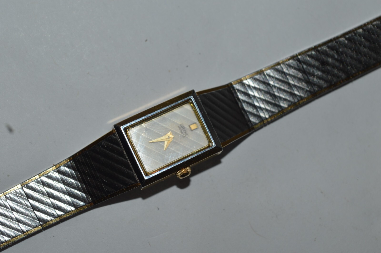 【未使用保管品/コマ5付】SEIKO クォーツ 1E20-6370 TISSE 未使用保管品/コマ5付】SEIKO クォーツ 1E20-6370 TISSE 2025年