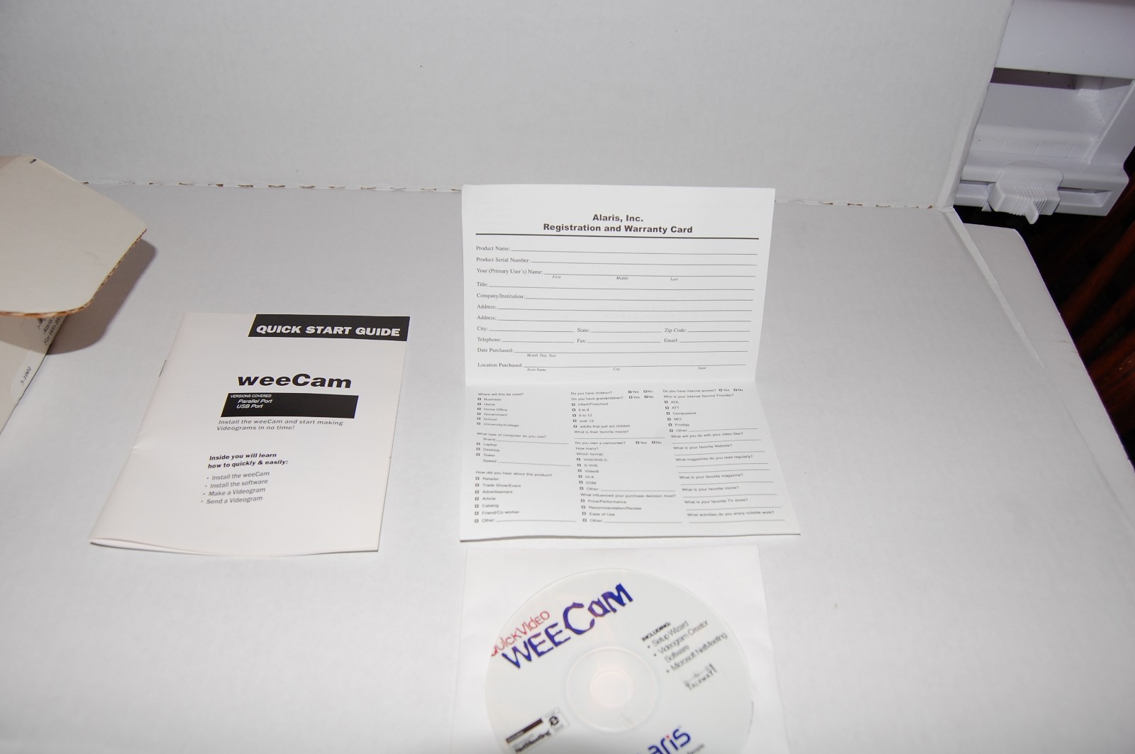 Weecam by Alaris Video Camera for Windows 98 Windows 95 and Windows NT Only