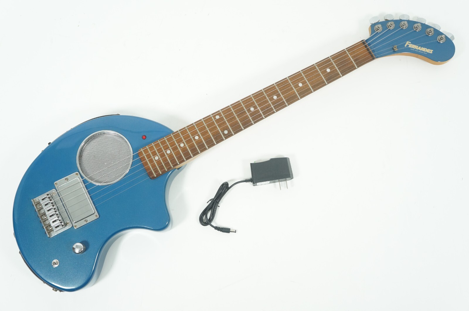 希少！FERNANDES DIGI-ZO ULTIMA ZO-3 The Fernandes Zo-3! - YouTube