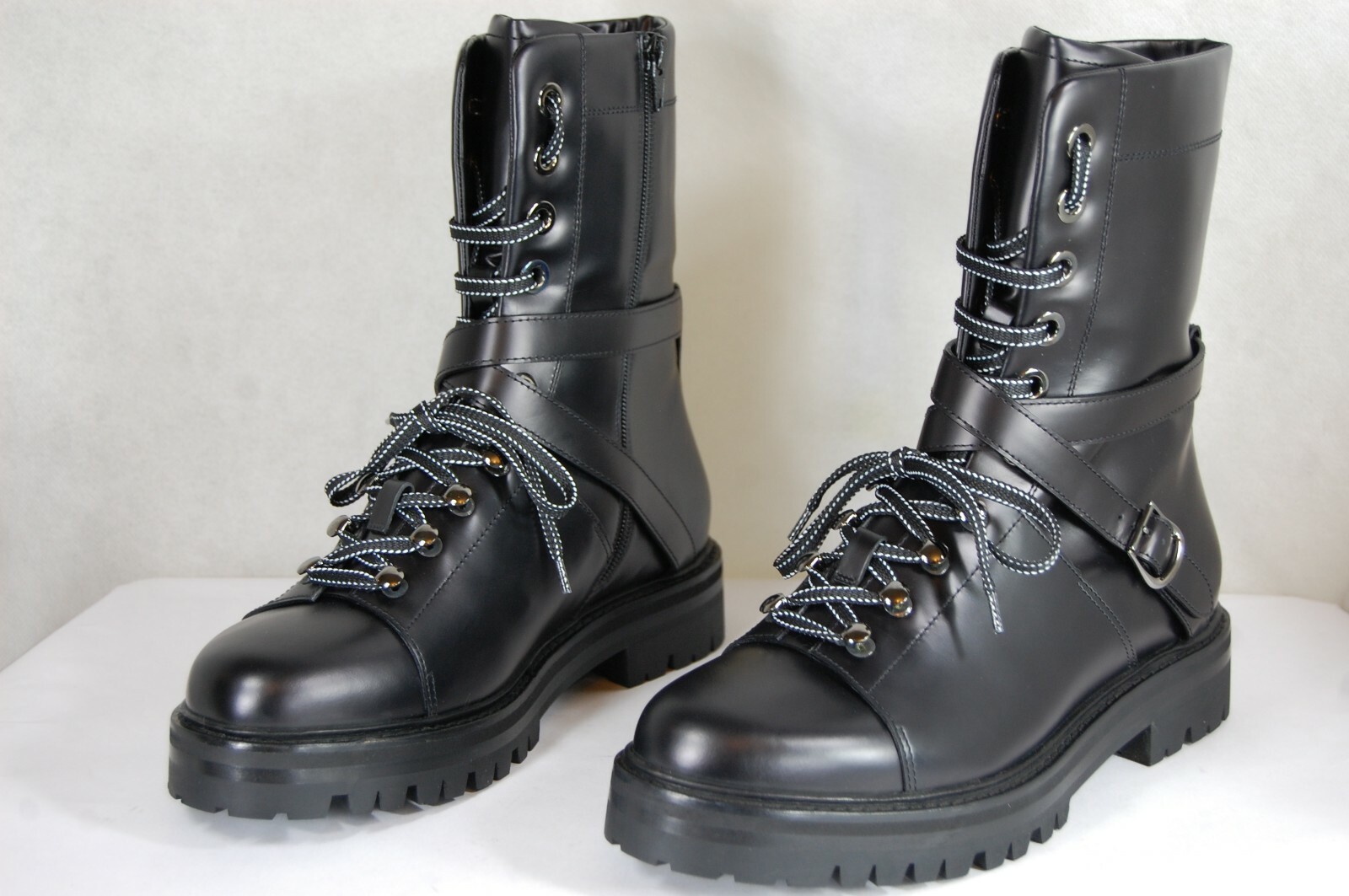 Pre-owned Valentino Garavani Valentino Runway Rockstud Black Leather Combat Biker Riding Boots Eu 39.5 Us 9.5