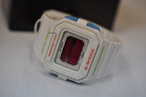 Pre-owned Casio Rare  G-shock Pink Dial Unisex Watch Gls-5500p-7 White Resin Digital