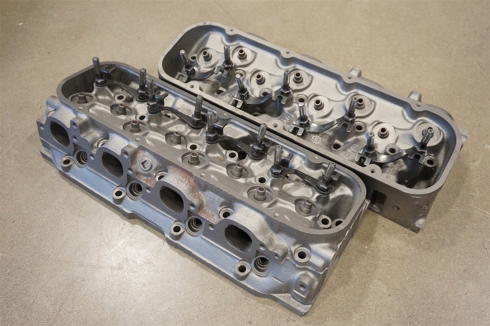 HEAD 144cm ワールドカップ Chevrolet BBC 454 502 Rectangle Port Cylinder Heads 14097088 | eBay