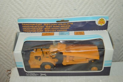 TRACTEUR AVEC BENNE CAT 631 CATERPILLAR JOAL DIE CAST 1/70 NEUF BOITE 1980