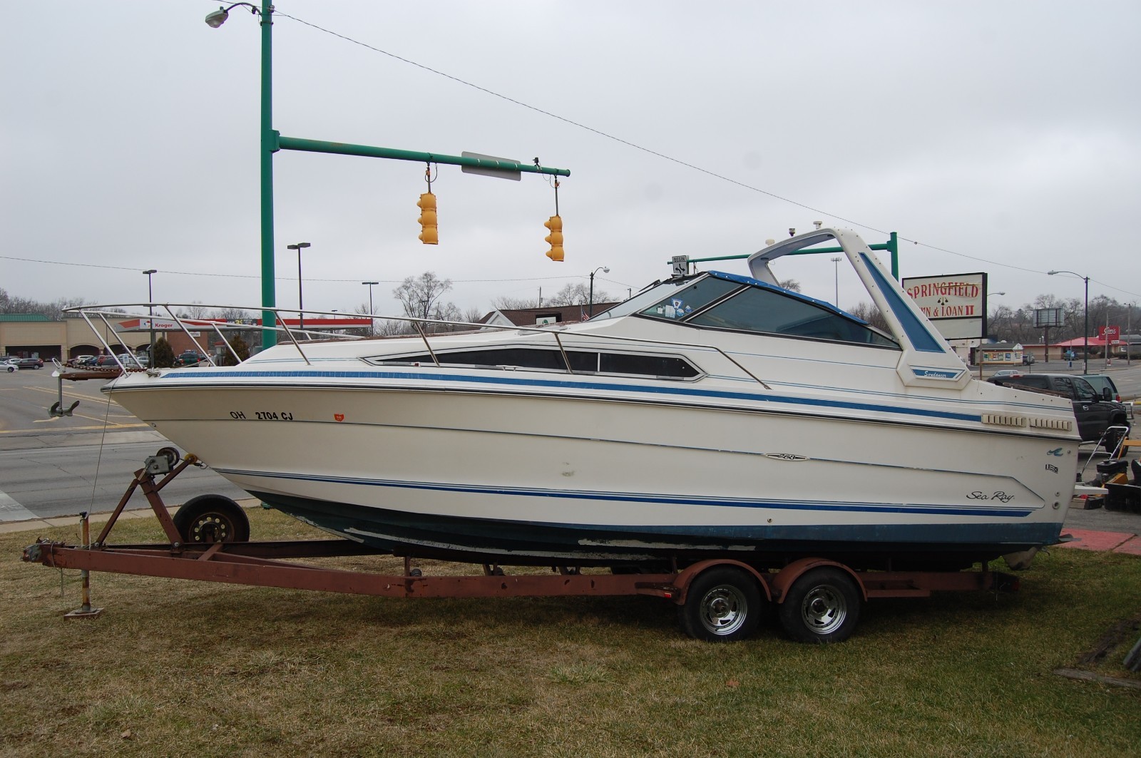 '88 1988 Sea Ray 268 DA Sundancer newer seat covers and motor 26' 7"