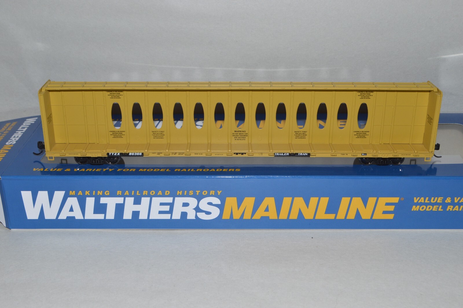 HO Walthers TTX TTZX Trailer Train 72' centerbeam bulkhead HO Walthers TTX TTZX Trailer Train 72' centerbeam bulkhead
