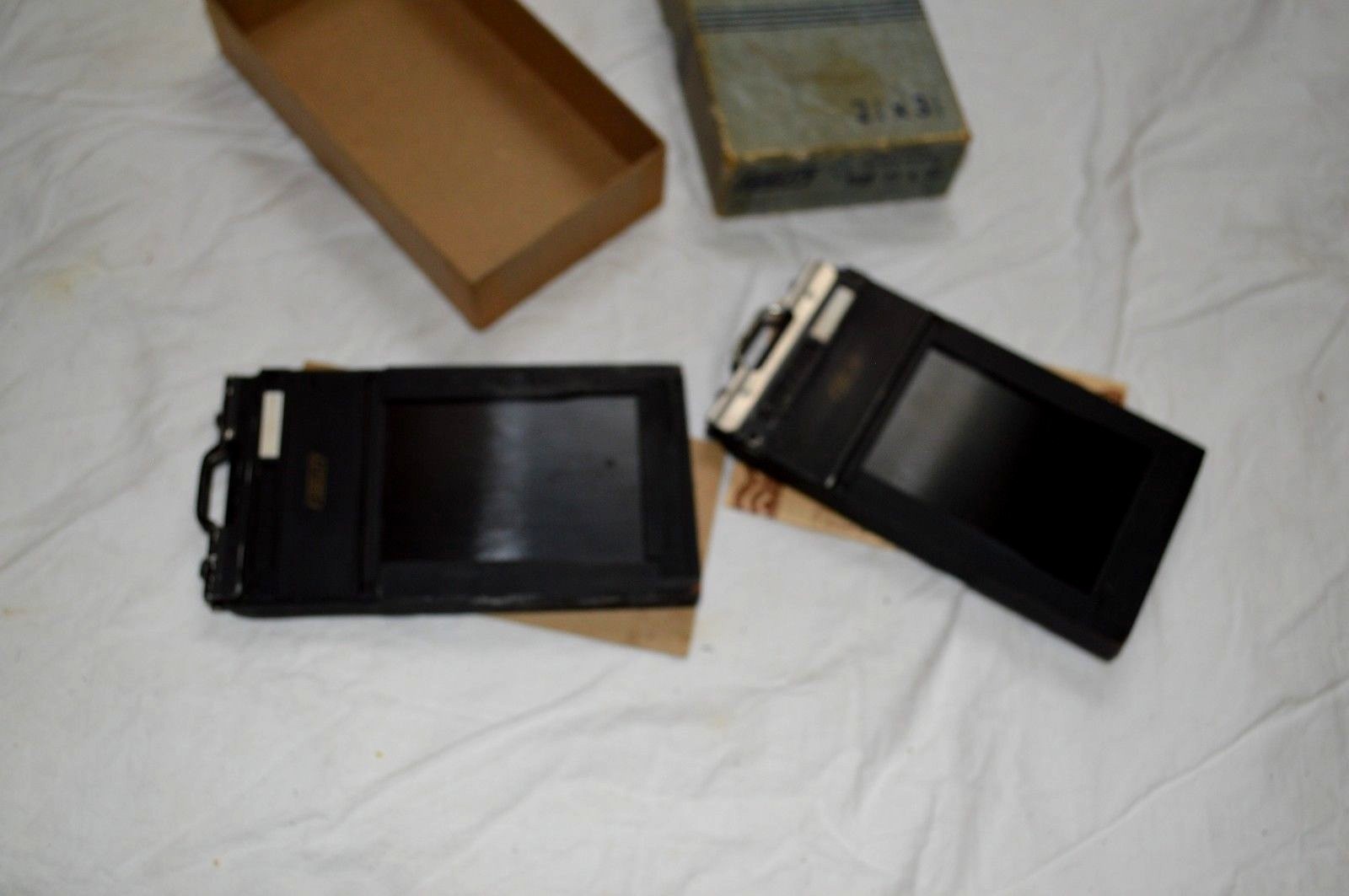 2 VINTAGE FIDELITY 2 1/4 X 3 1/4 FILM HOLDERS IN BOX