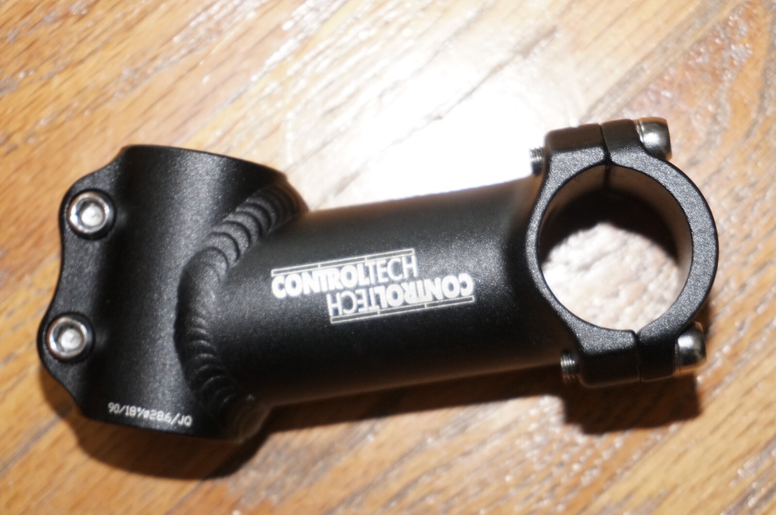 ControlTech USA Stem 90mm/5° 新品 ControlTech USA Stem 90mm/5°、新品（Controltech Usa Stem