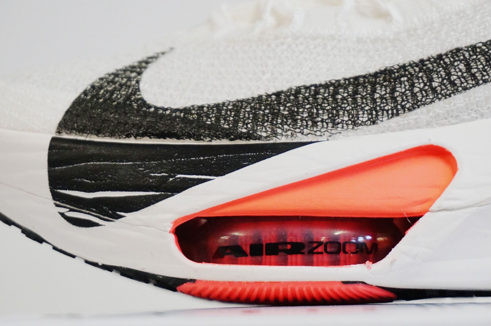 NIKE NIKE AIR ZOOM ALPHAFLY NEXT% 3 RUNNING SAIL HOT PUNCH LIMITED RARE FD8311-103 CL