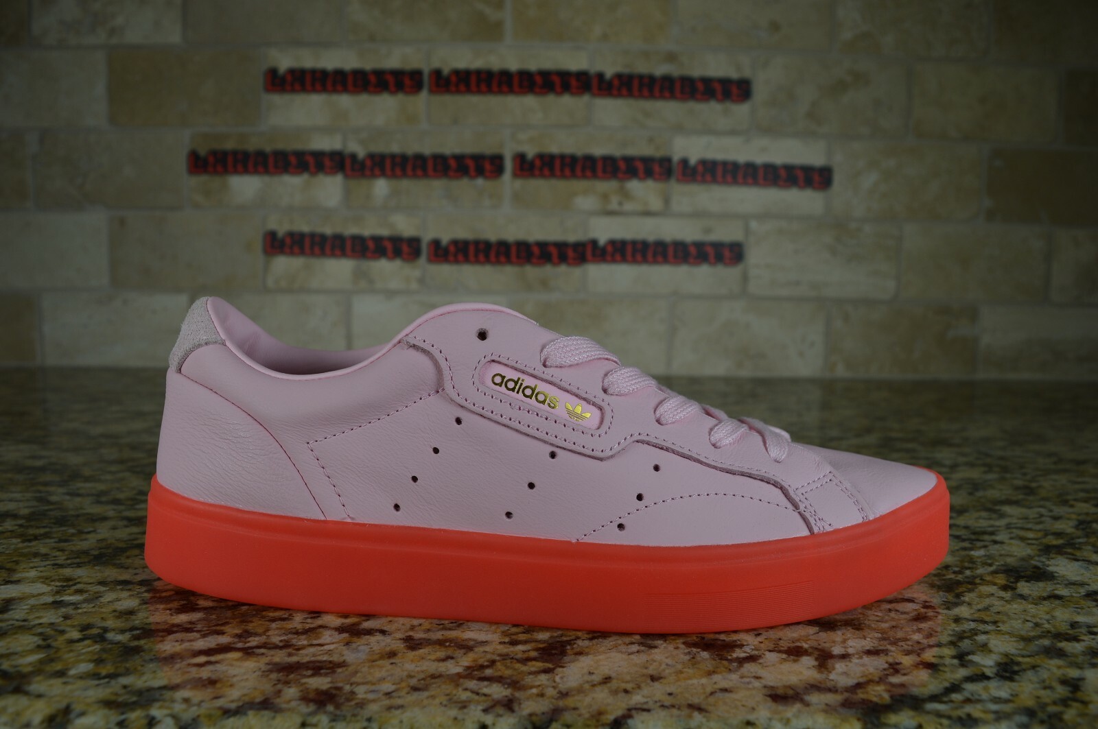 bd7475 adidas