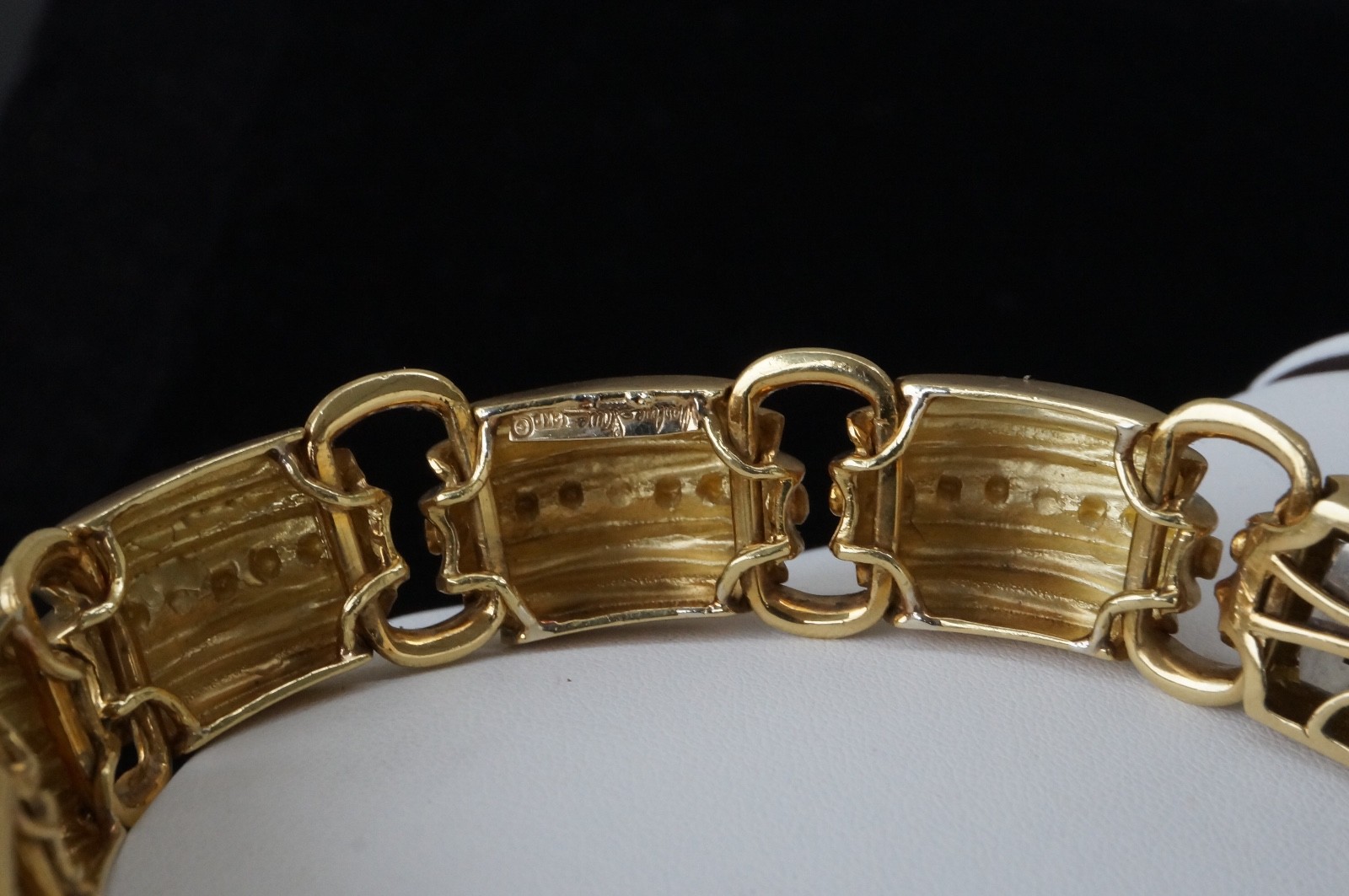 Vintage Estate Designer Marlene Stowe 18k Yellow Gold Huge Link Gold Necklace