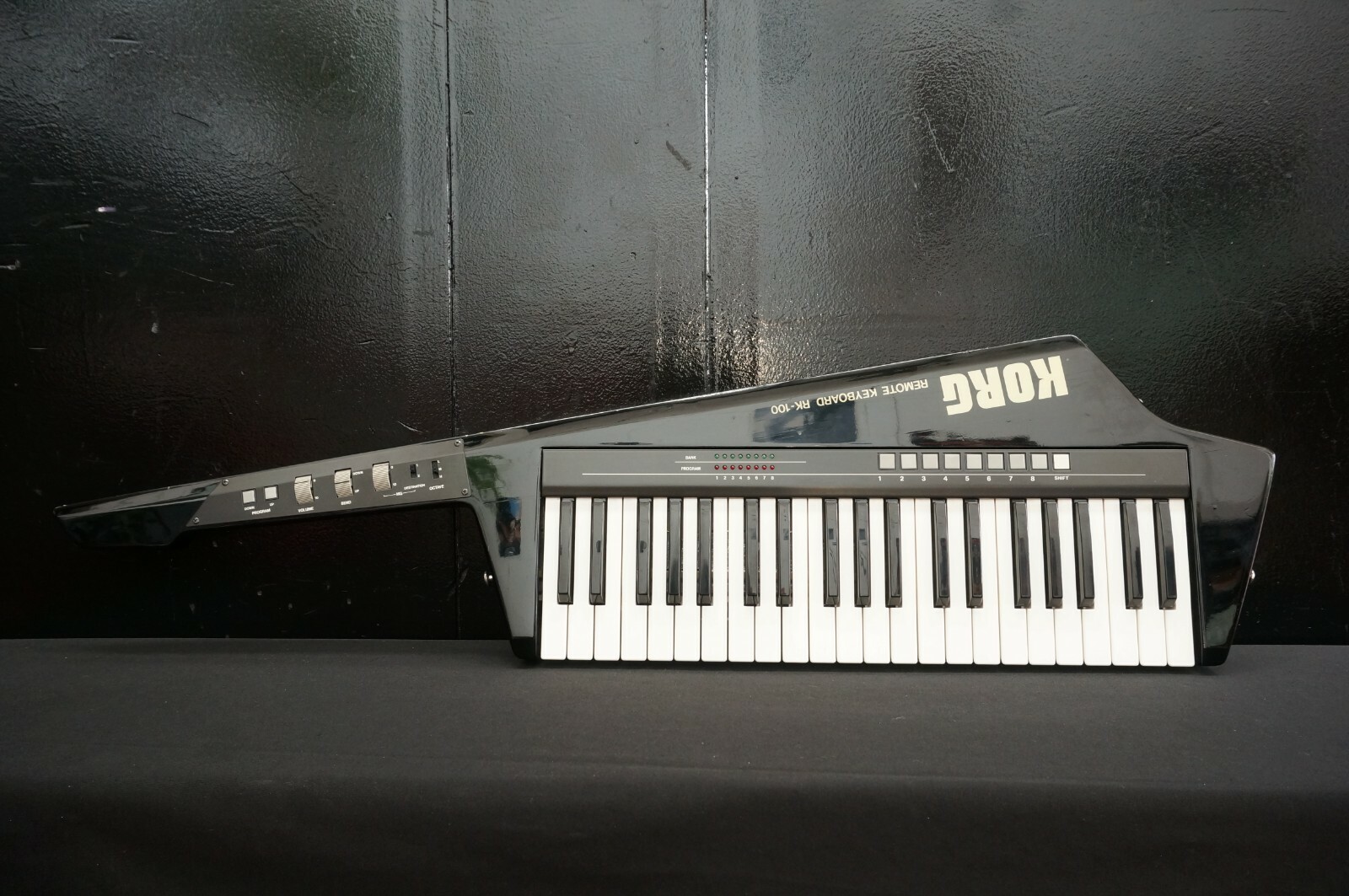 KORG RK-100 Rare Vintage 1984 Original Remote Keyboard KORG RK-100 Rare Vintage 1984 Original Remote Keyboard