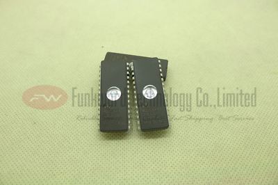 M27C64A-20F1 27C64A 27C64 8K x 8BIT UV EPROM CDIP28 x 2PCS NEW