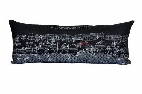 Декоративная подушка для поясницы St Michaels Nighttime Skyline 35 Black