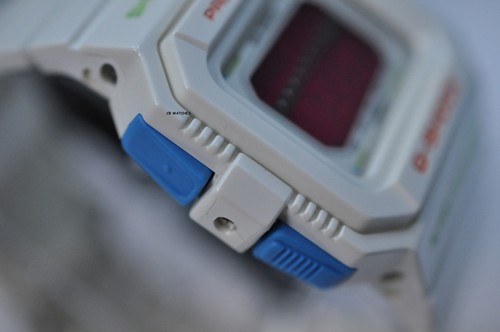 Pre-owned Casio Rare  G-shock Pink Dial Unisex Watch Gls-5500p-7 White Resin Digital