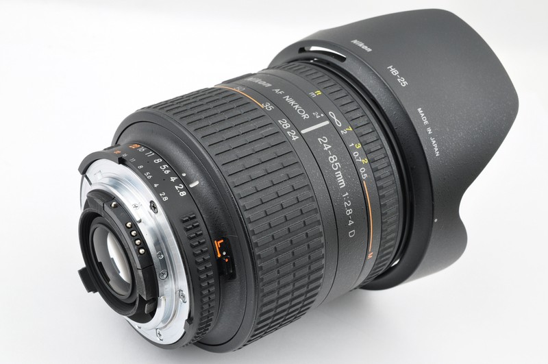Nikon ニコン AF NIKKOR 24-85mm F2.8-4 D NIKON Ai AF Zoom-Nikkor 24-85mm f/2.8-4D 中古