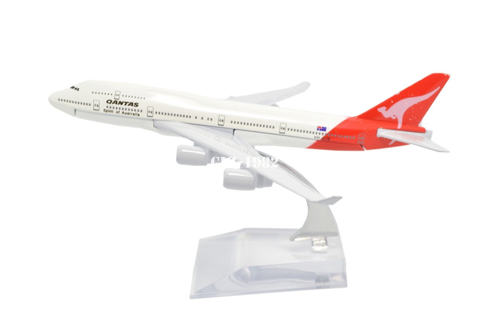 qantas toy plane