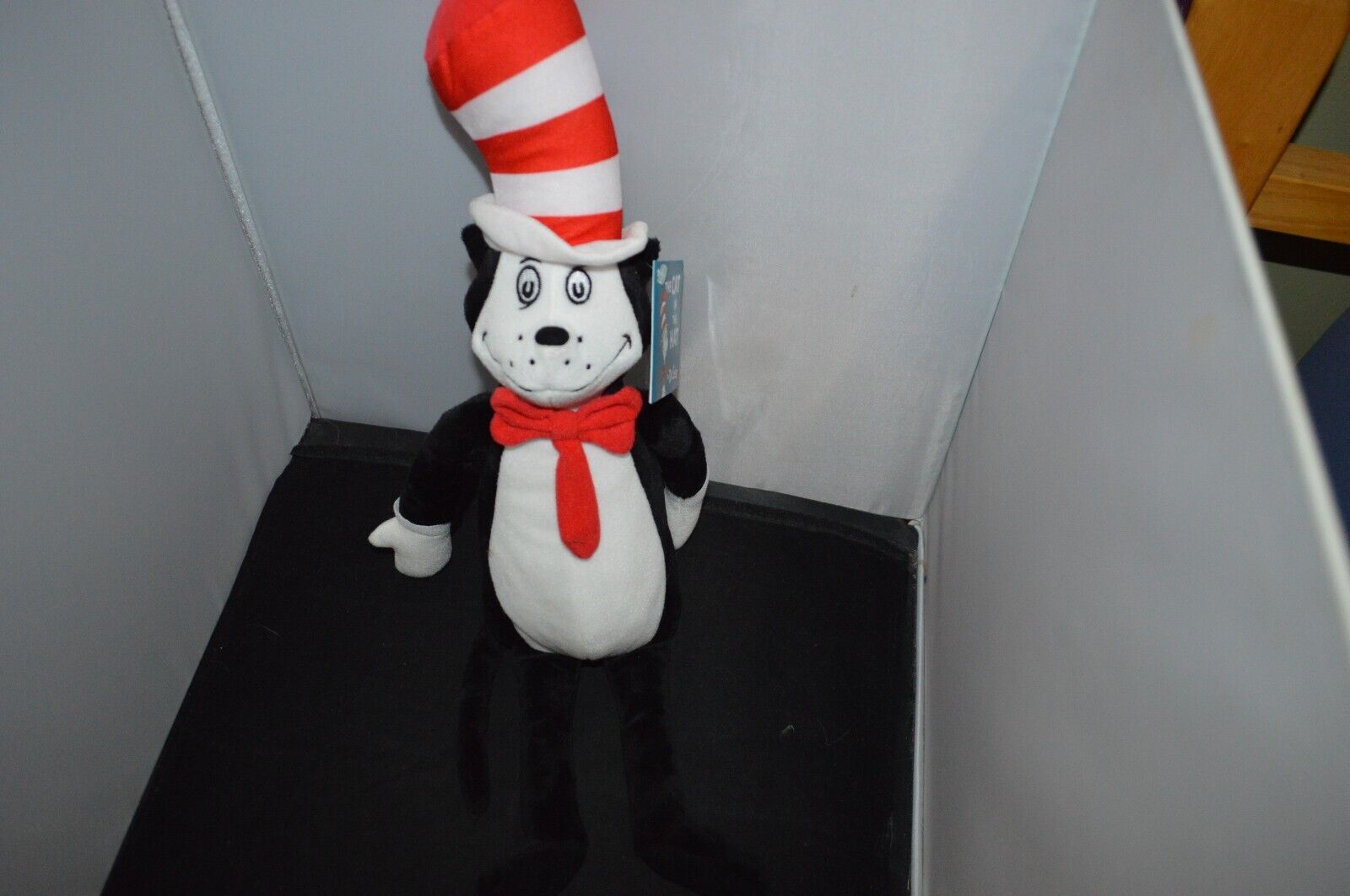 Dr Seuss Cat in the Hat Kohl's Cares Plush Soft Stuffed Doll Toy 19" w/tag w3
