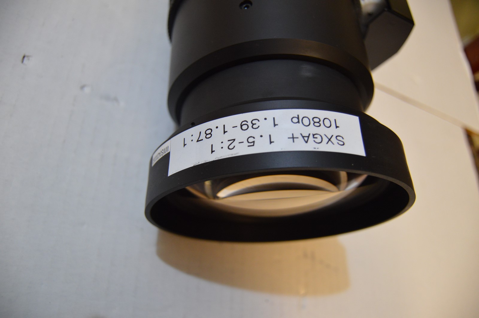 Digital Projection Lens 105-610  1.39-1.8:1 (HD)  Zoom Titan 1080P WUXGA 3D