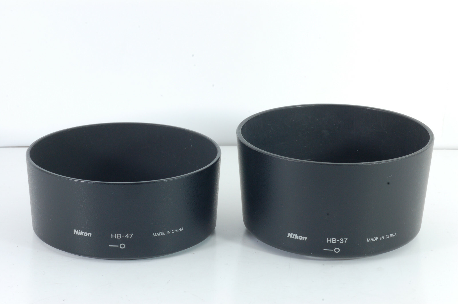 Lot of 4 Lens Hoods 2 Nikon HB-47 HB-37 1 Tamron 29CFH 1 Tiffen 49mm Nice!