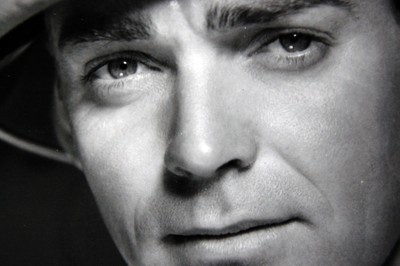 CLARK GABLE – RED DUST – OVERSIZE – 11 x 14 – 1960s REPRO PHOTO – NEAR MINT