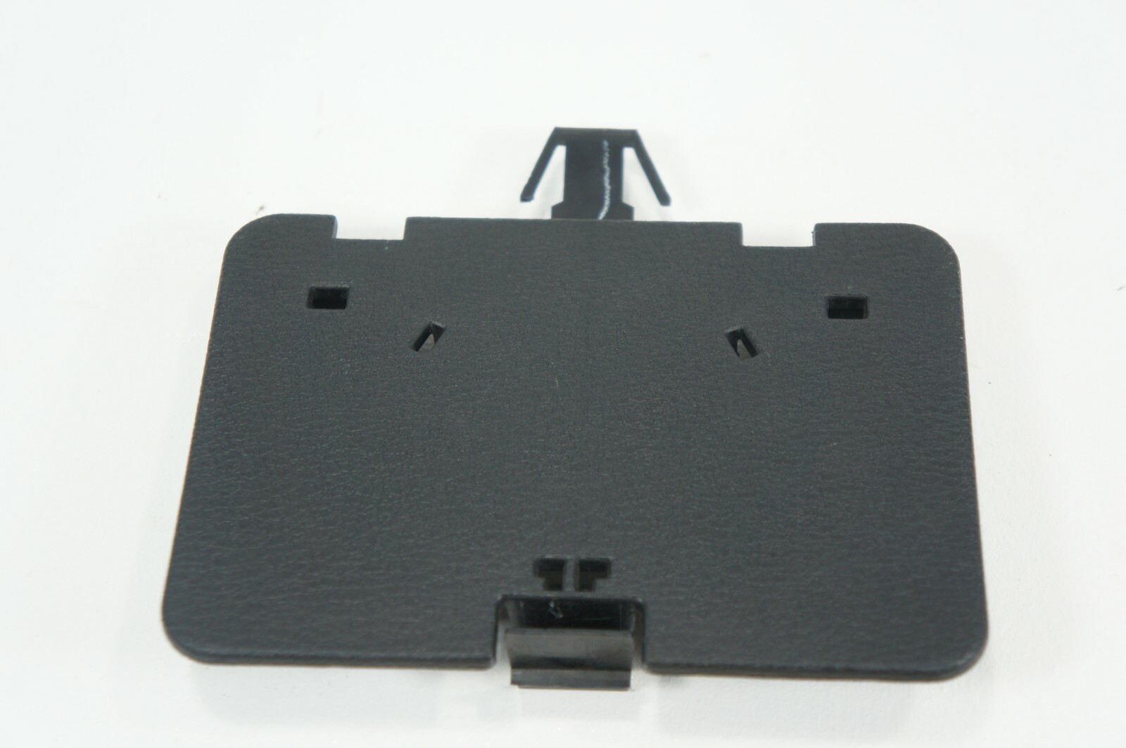 06-2013 range rover sport L320 right under dash panel trim cover access cover