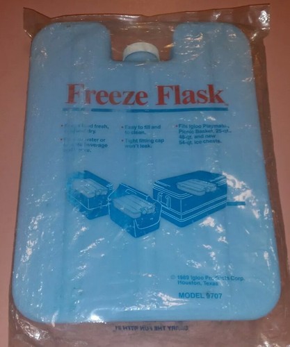 Igloo Playmate Canteen Cooler Freeze Flask Water Container Ice Chests Pack NEW