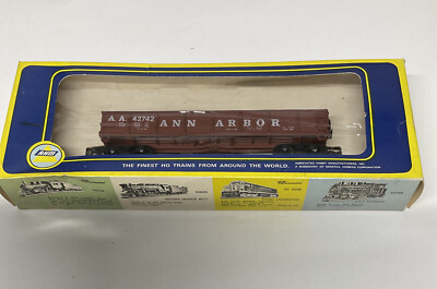 Vintage HO Scale - AHM Ann Arbor A.A. 42742 Gondola Car with Load - See Pictures