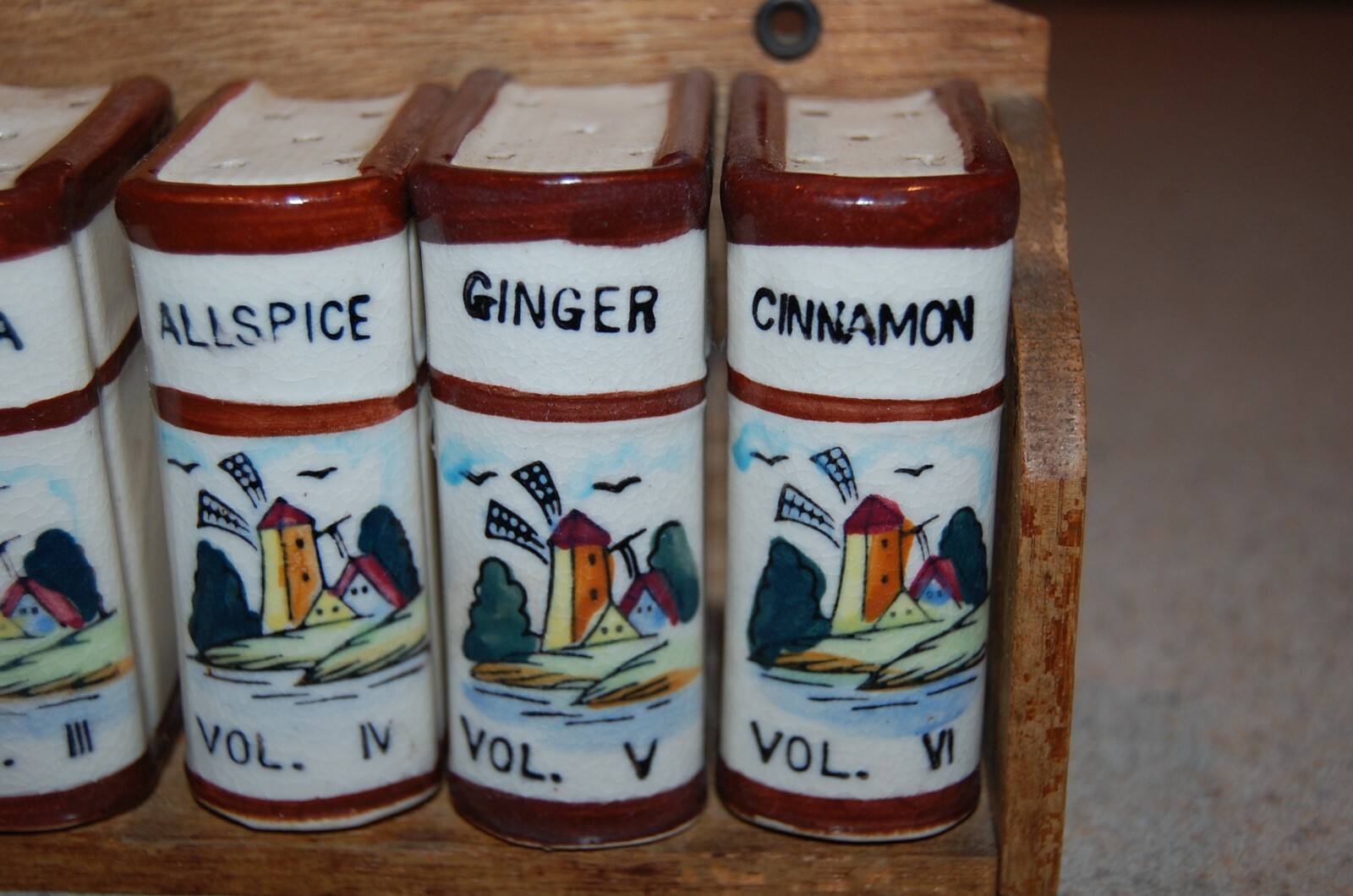 Vintage 6-piece Windmill Spice Set w/Rack - Shakers Books - Made in Japan Nice