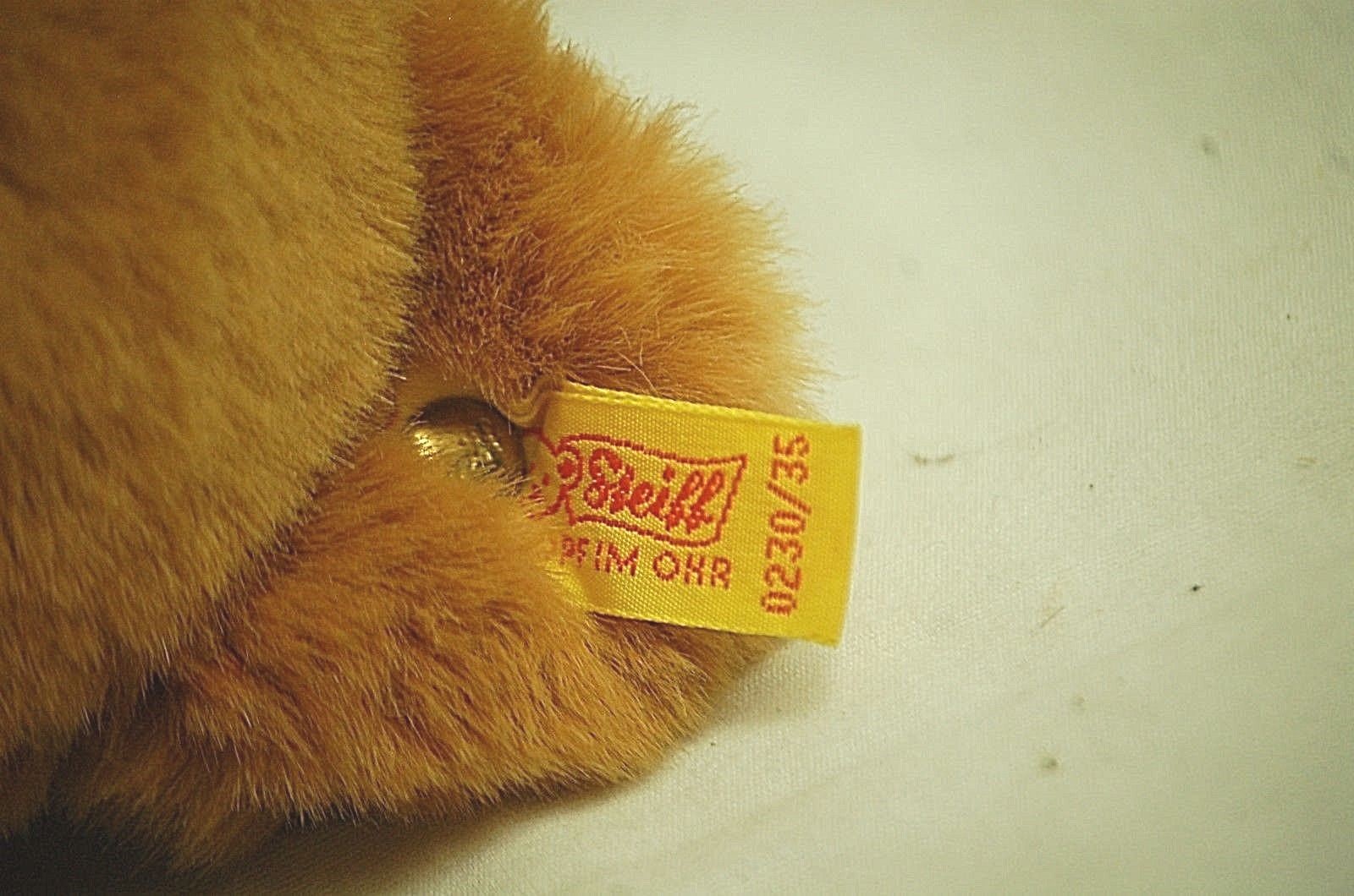 Original Plush Steiff Teddy Bear Petsy W. Germany Brass & Cloth Ear Tag 0230/35