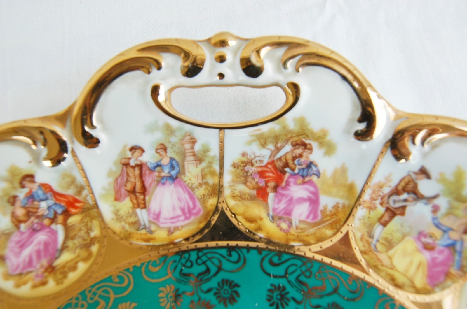 Dieux Carlsbad Platter with Handles Romantic scenes of Lovers in Courtship, 12