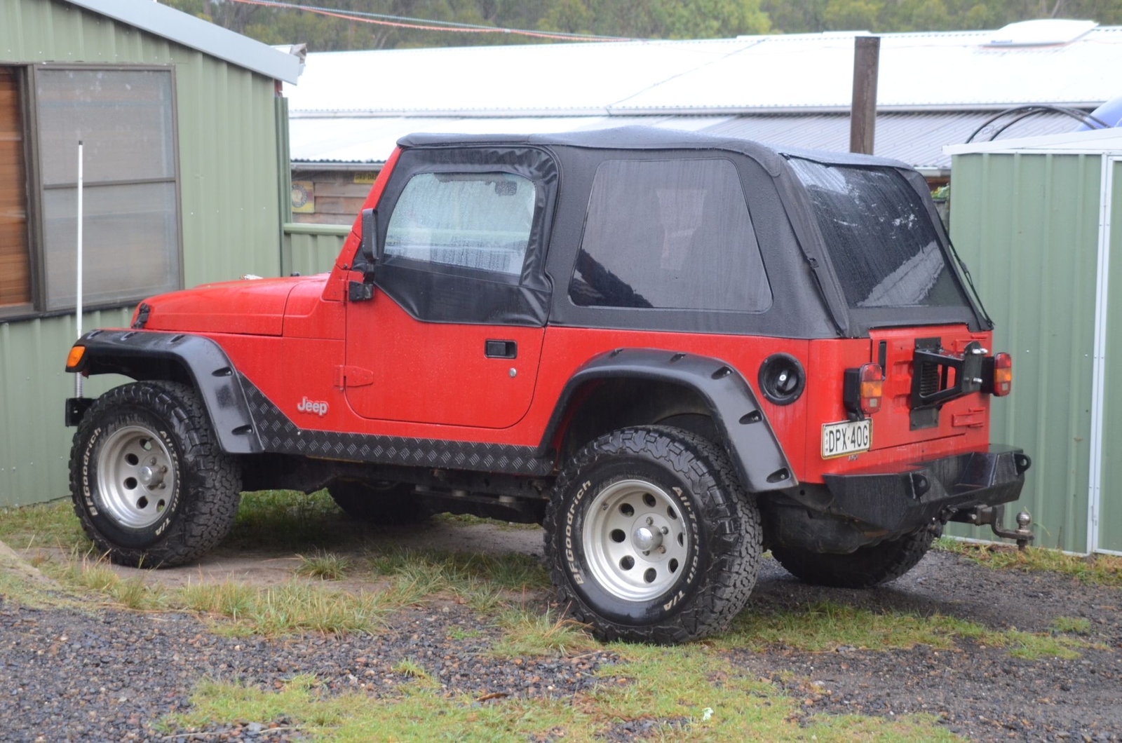 Rampage 109535 Frameless Soft Top Kit For Fits 1997-2006