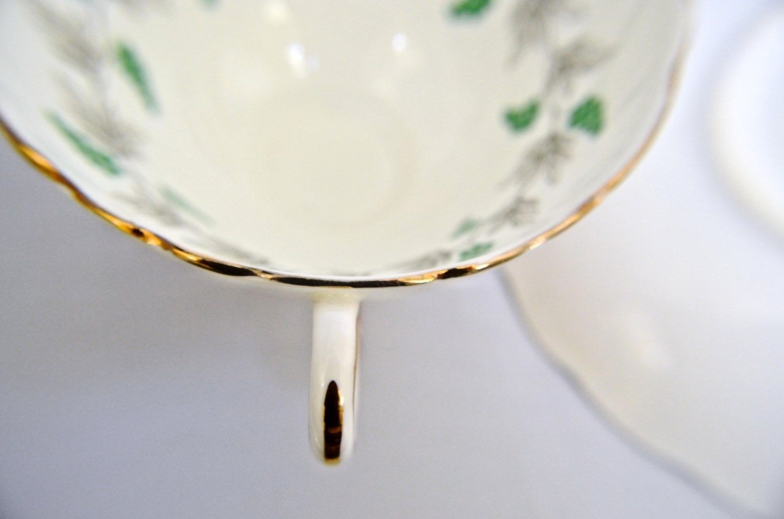 Crown Staffordshire Green Berry Trio Set Scalloped Footed Teacup Saucer Plate