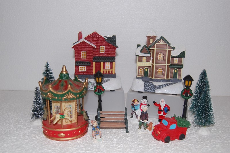 Weihnachtsdorf Mit Karussel, Weihnachtsstadt, Winterdorf, Weihnachtsszene 5f