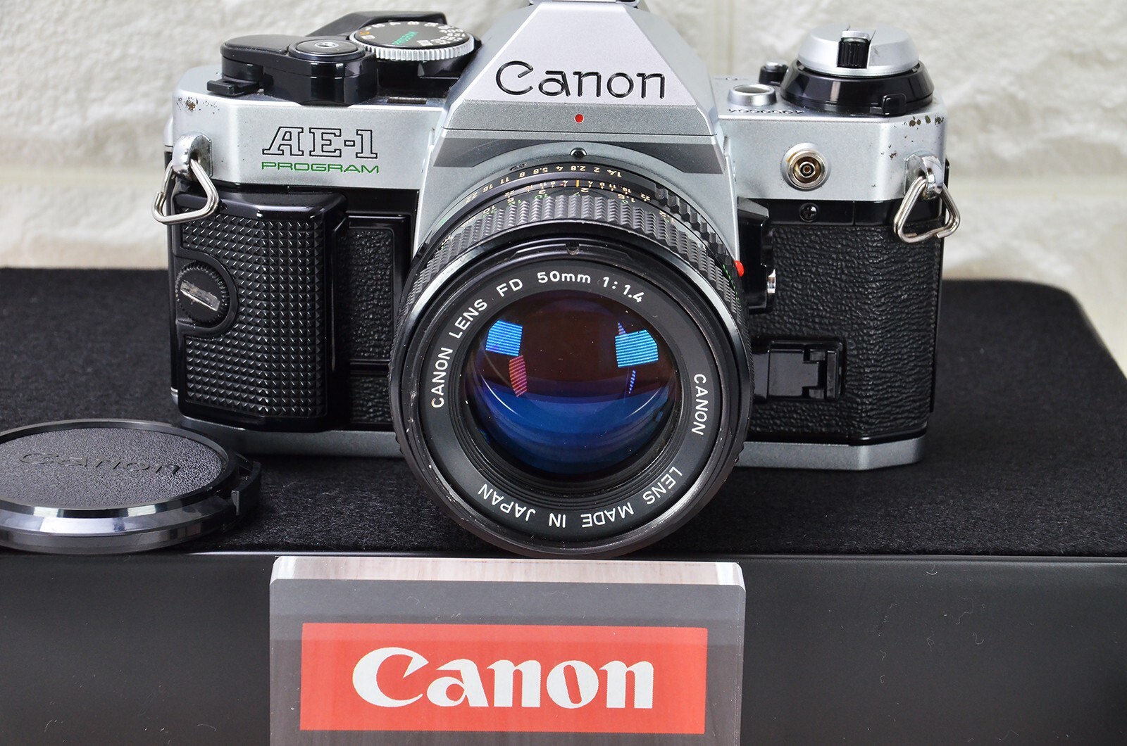 CANON AE-1 PROGRAM シルバー NEWFD 50MM F1.4 Canon AE-1 Program Silver SLR Film Camera NFD New FD 50mm f1
