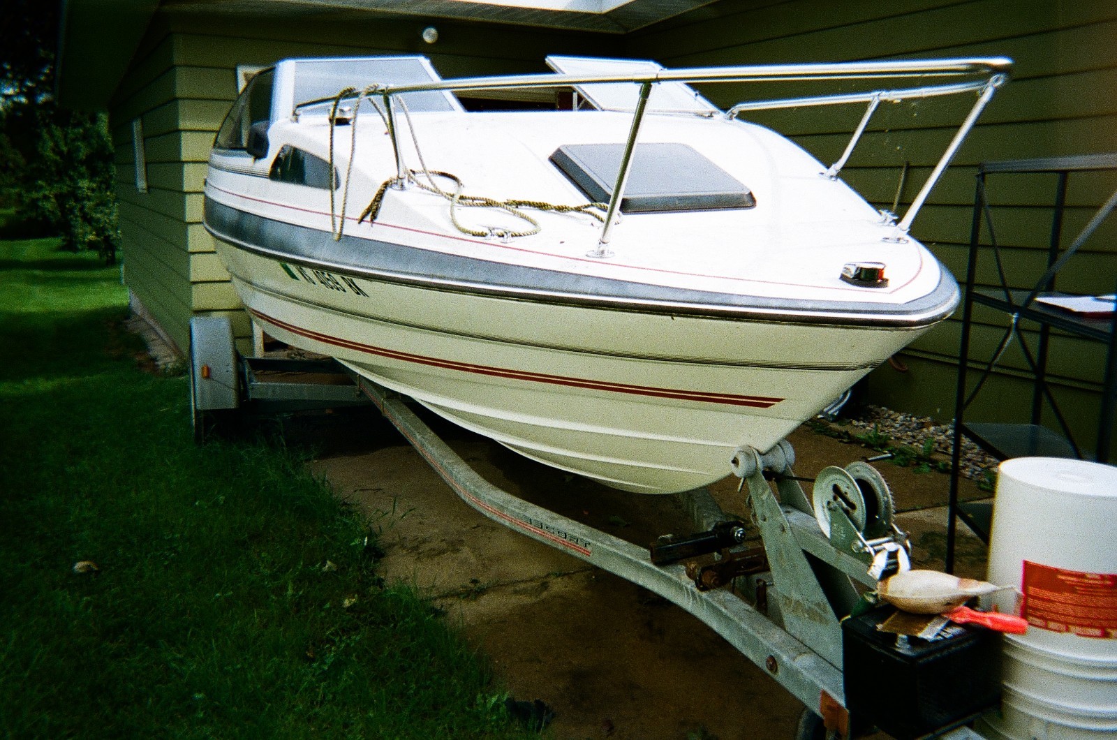 1986 Bayliner Capri 19'6" Cuddy Cabin & Trailer - Wisconsin