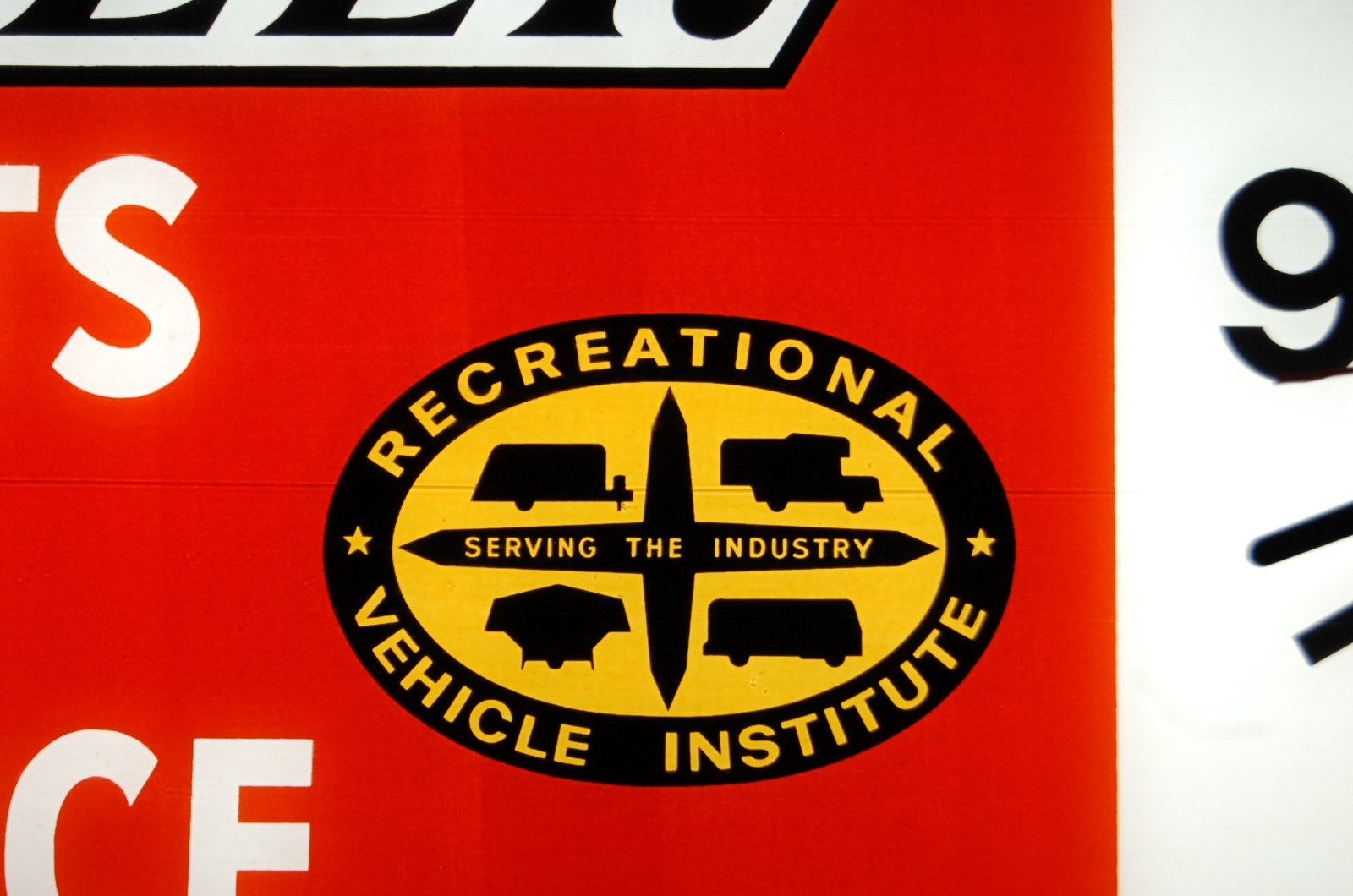 NOS Elkhart Traveler trailor lighted clock sign, Original box NM+ vintage