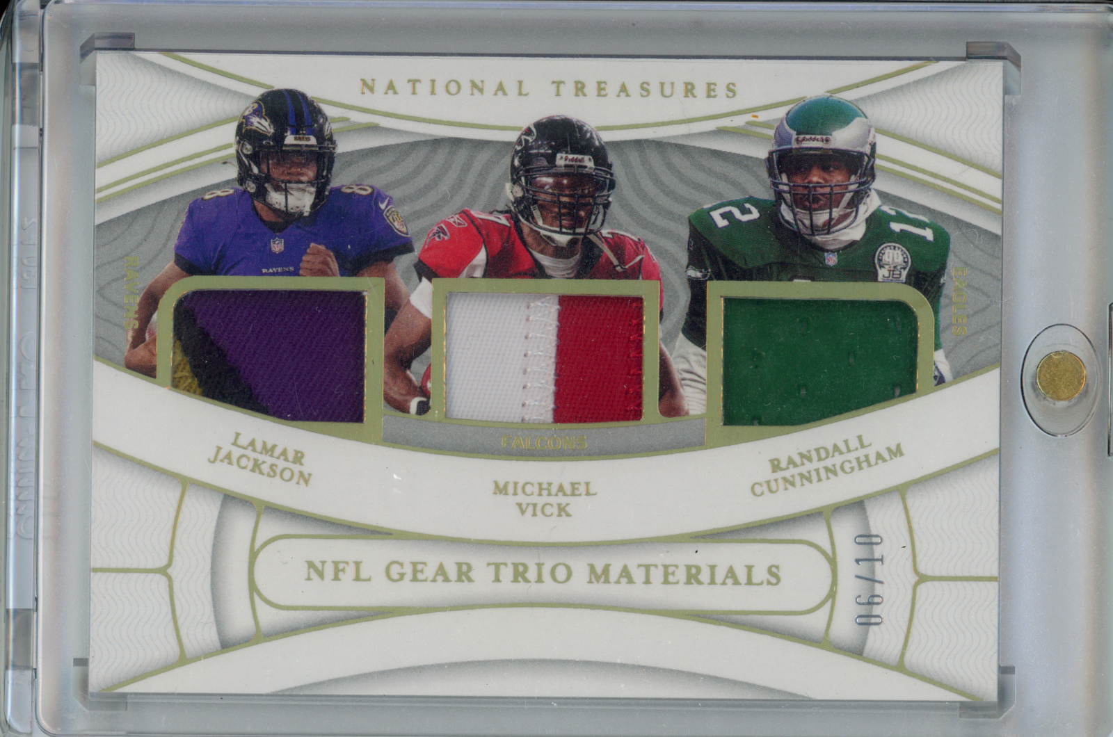 Trio Lamar Jackson Vick Cunningham Gold /10