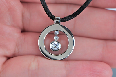 Roberto coin shop cento diamond necklace
