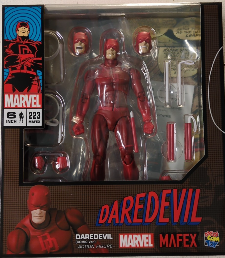 MAFEX No.223 DAREDEVIL デアデビル COMIC Ver. Amazon.com: MAFEX No.223 Daredevil Comic Ver. Total Height