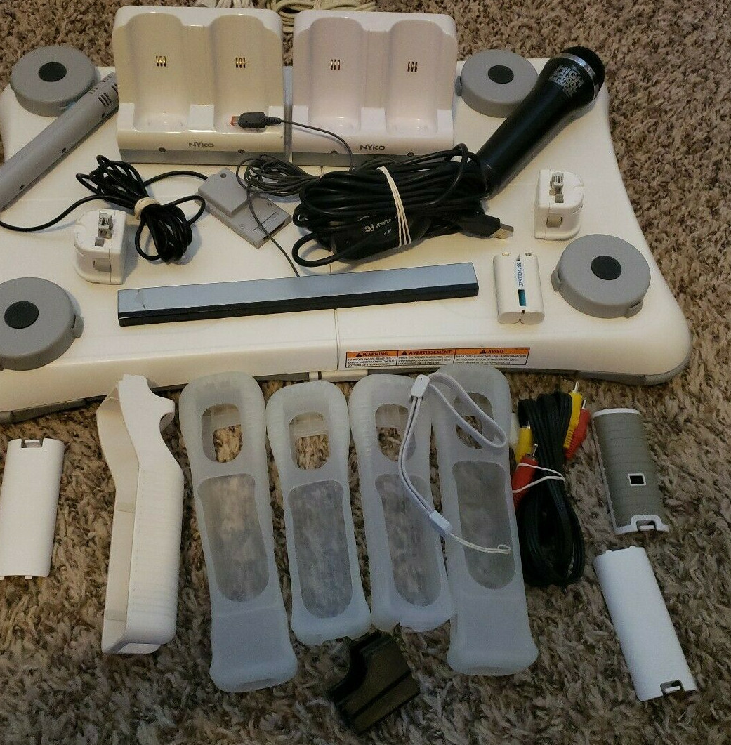 Huge Nintendo Wii Lot w/ Motion Plus, 10x Games, Wii Fit Board and Accessories