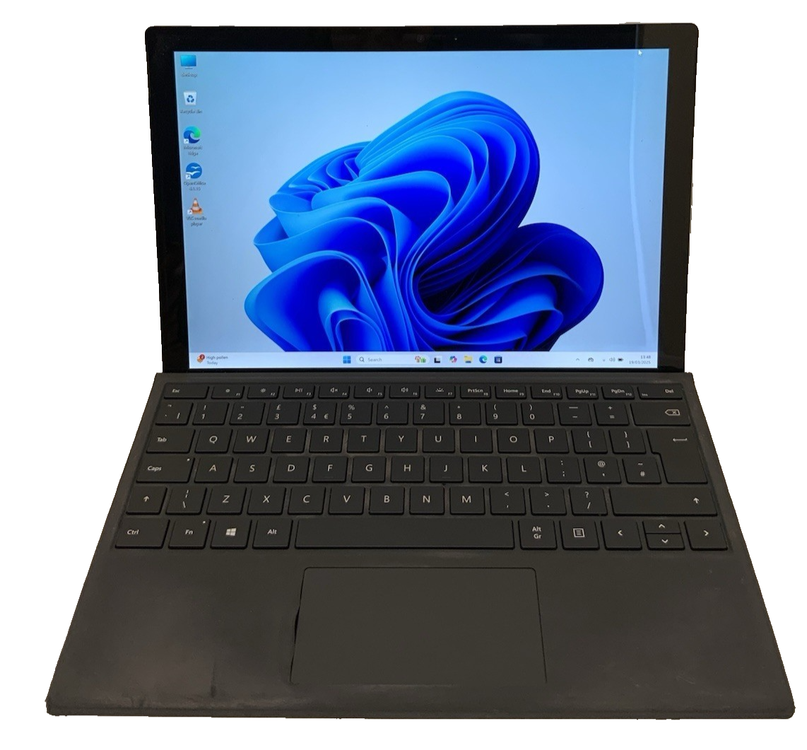 Microsoft Surface Pro 1796 128GB セット売り Surface Pro 5 (2017) 1796 4GB/128GB SSD