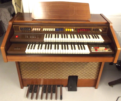 Vintage sale farfisa organ