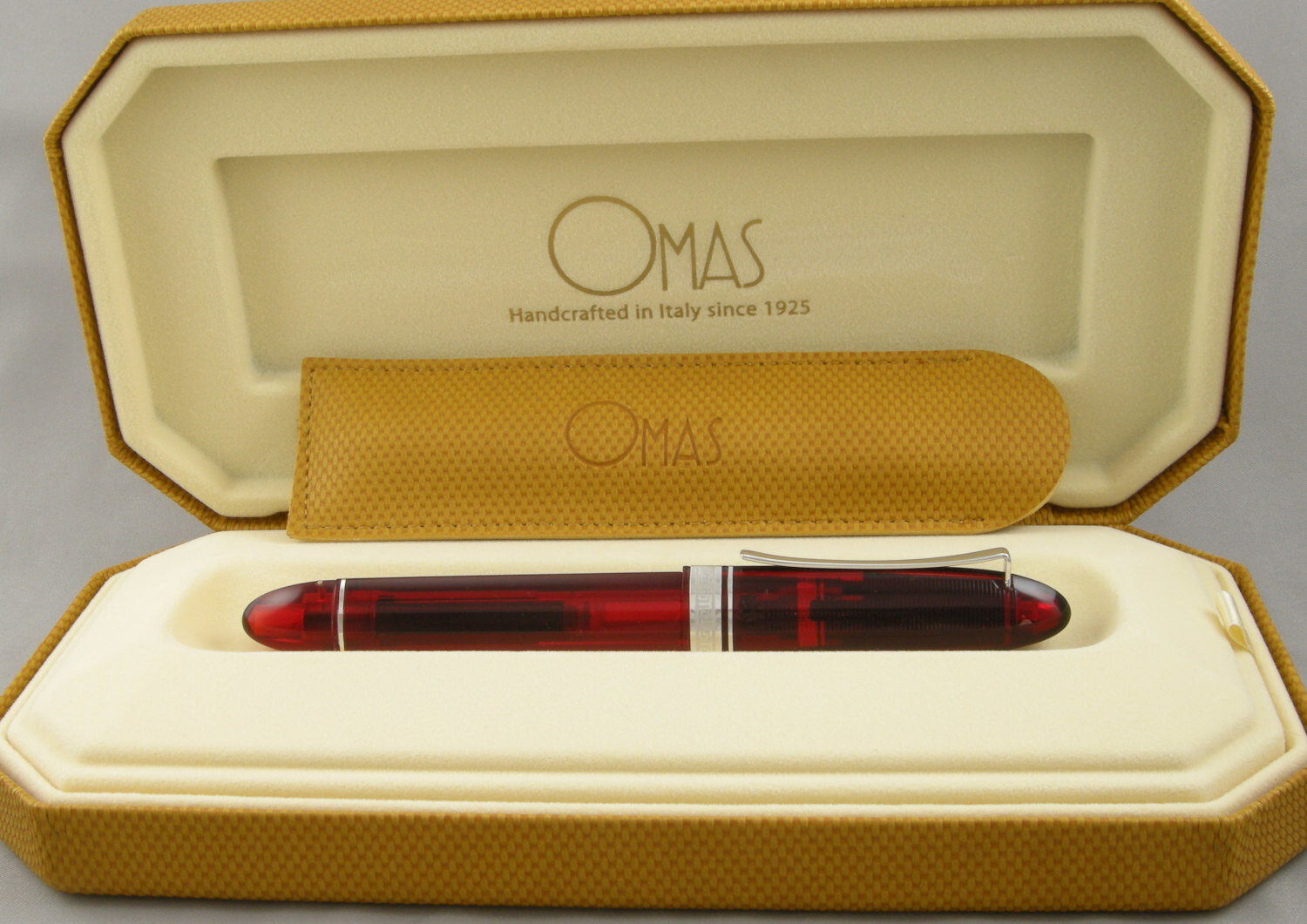 新品 OMAS イタリア ボールペン 箱付き レア ビンテージ オマス 新品 OMAS イタリア ボールペン 箱付き レア ビンテージ オマス
