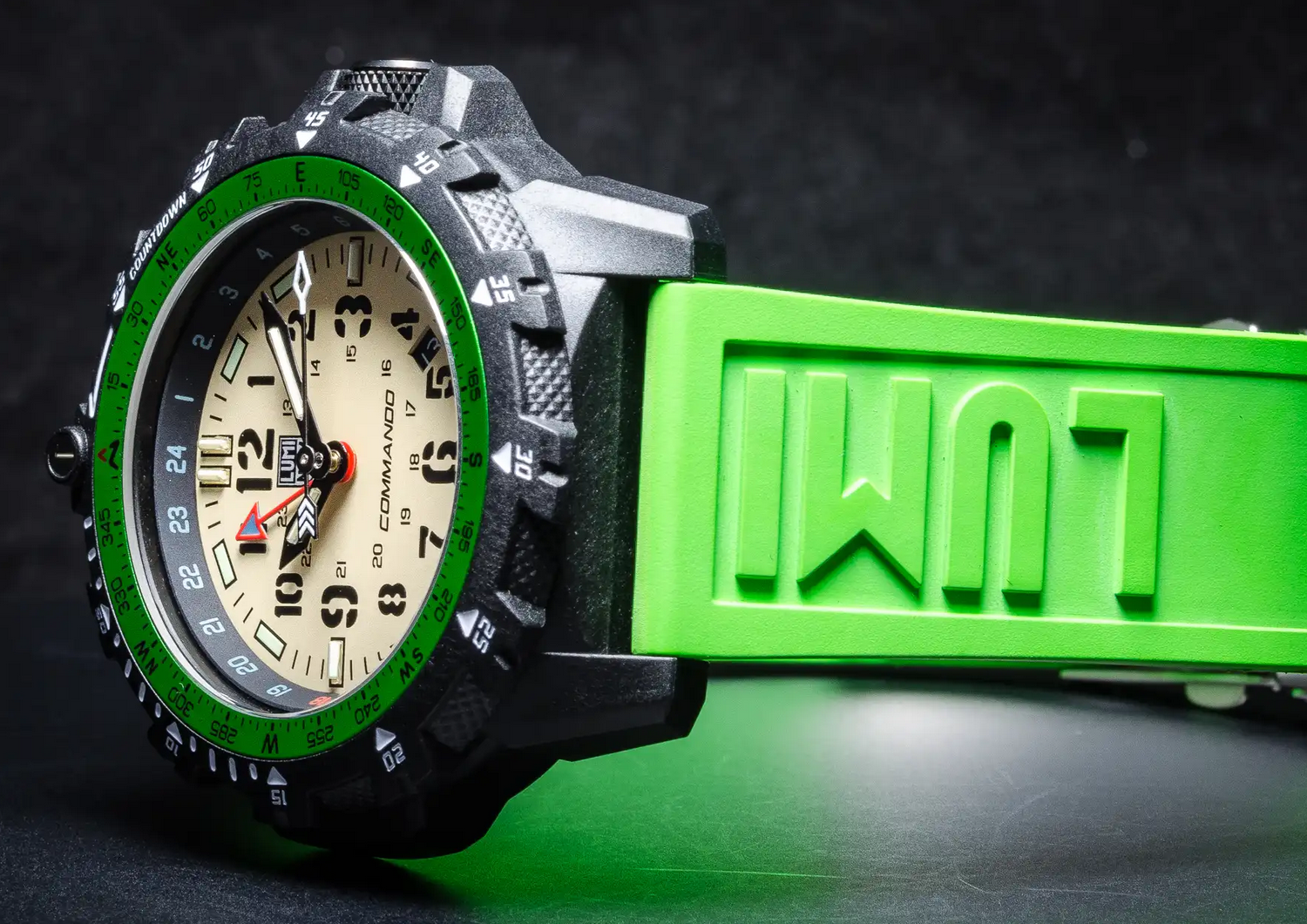 Pre-owned Luminox Commando Gmt Raider Military Sapphire Beige Green Band Watch Xl.3337