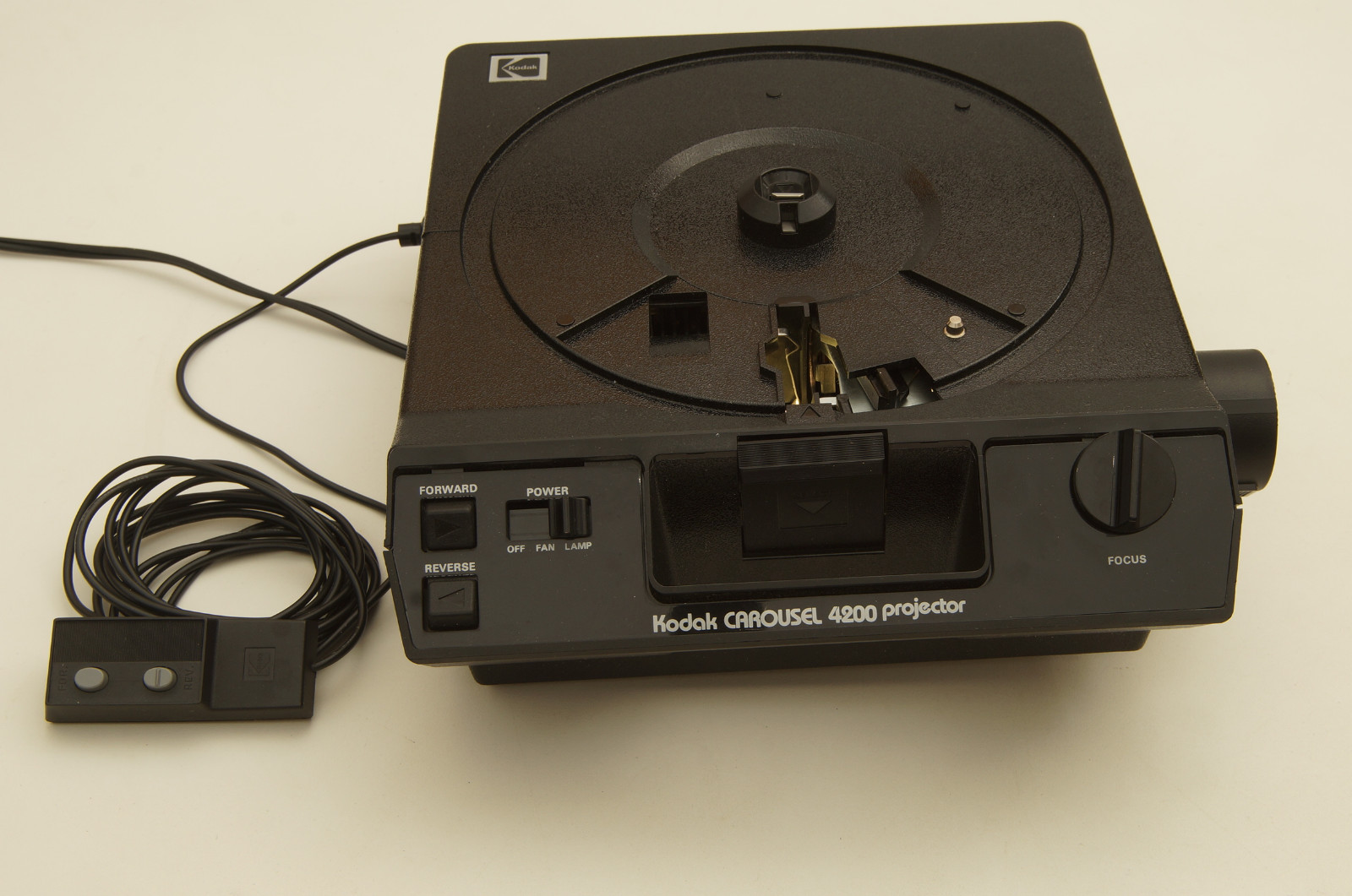 Kodak Carousel 4200 Projector with extras